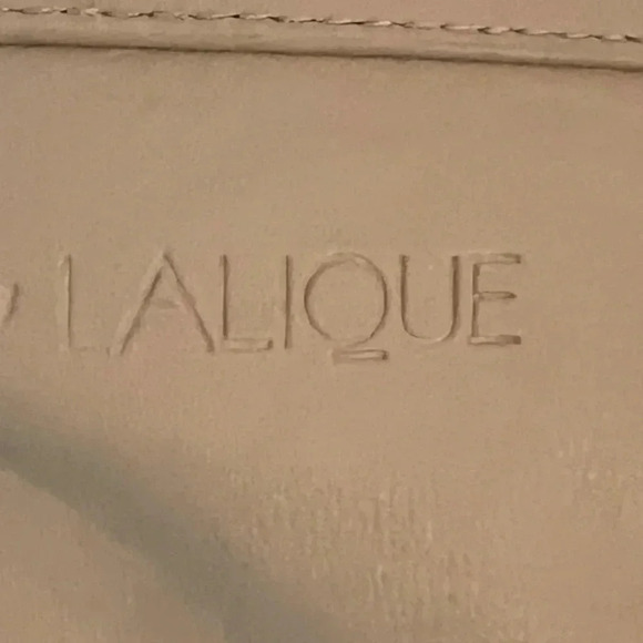 Lalique small bag Tan Color - Picture 2 of 2